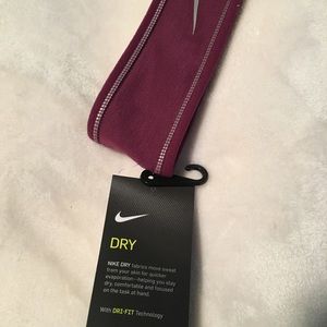nike flash headband